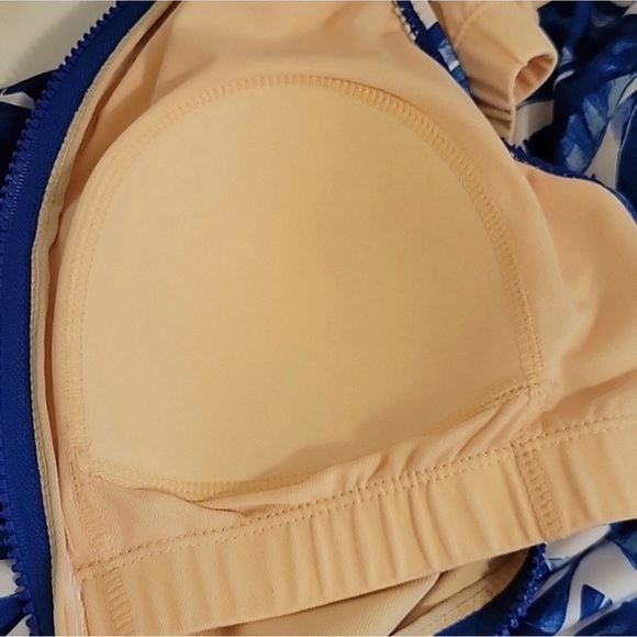 Cabana Life Blue Palms Sleeveless Figure Slimming Unisuit BlueWhite Sz Small NWT - Picture 6 of 11